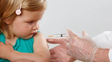 Vaccini covid ai bambini, si parte dal 16 dicembre